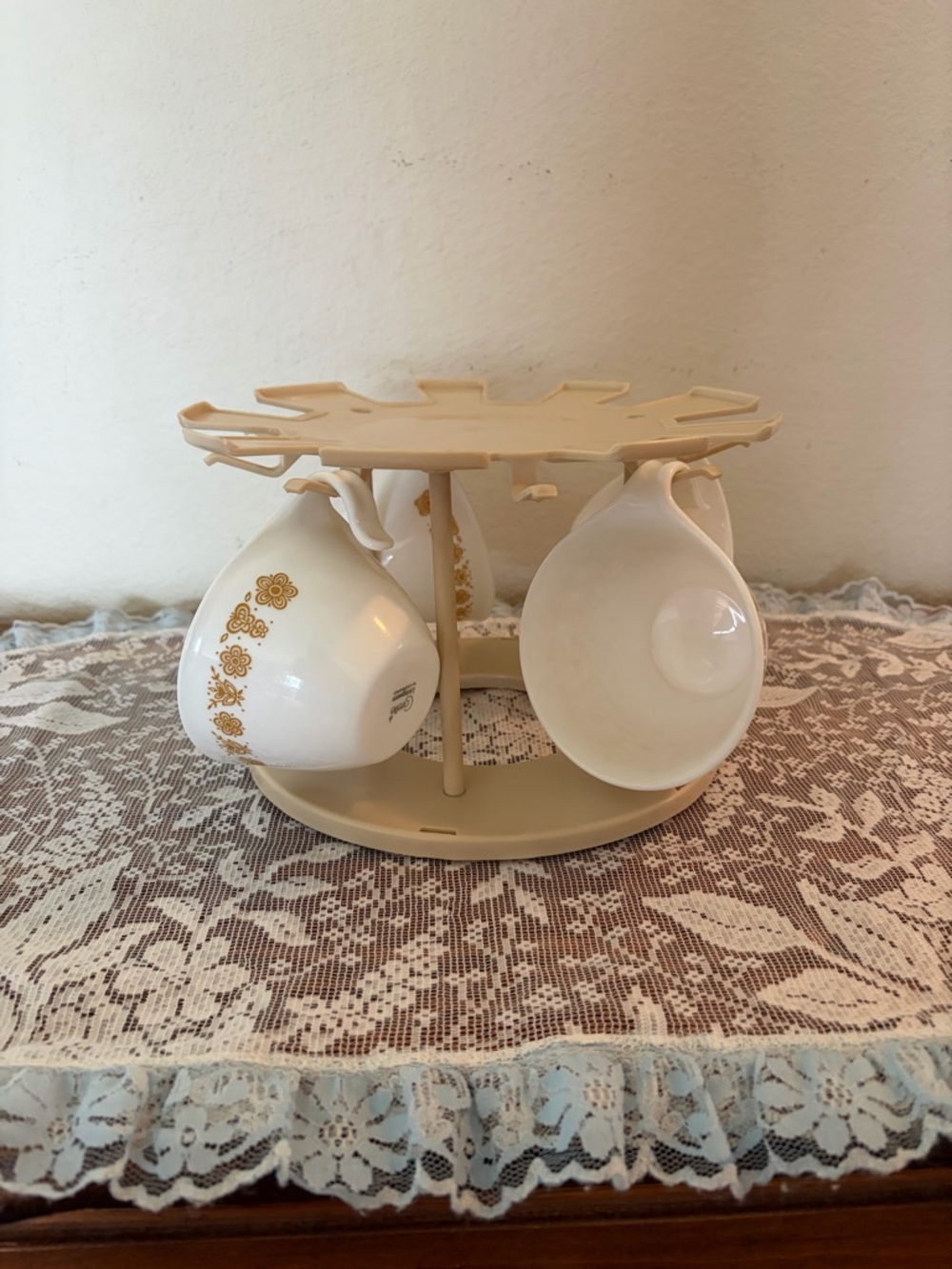 Vintage Cup Carousel